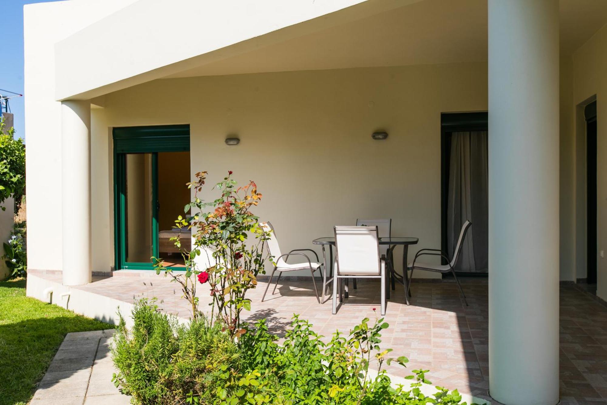 Villa Athina Asprouliánoi 외부 사진
